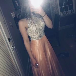Adorable Prom/Hoco Dress!!💖💖💖💖 Peach Pink!!!